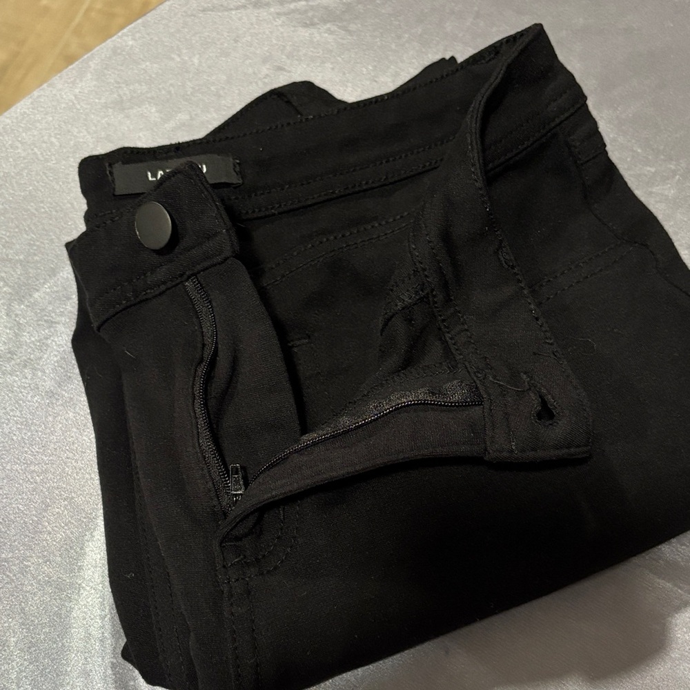 LABIJOU Black Skinny Jeans - Picture 4 of 4